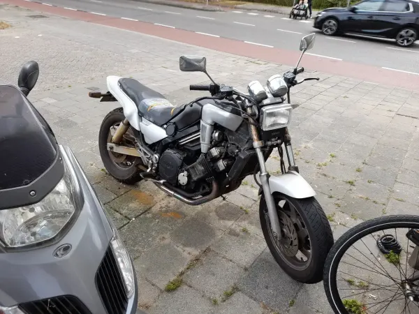1989 Yamaha FZX 750 - € 500 (1/1)