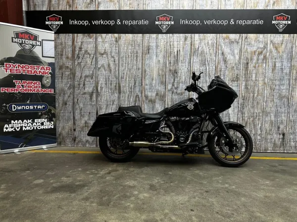 2022 Harley-Davidson Road Glide ST - €26,999 (1/1)