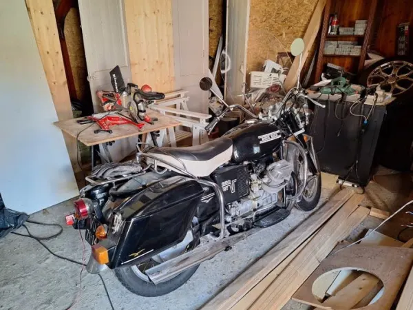 1974 Moto Guzzi California - € 7.000 · Bieden (1/1)