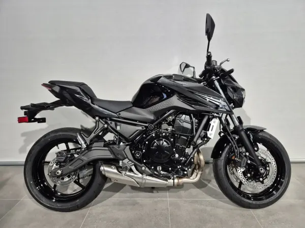 2026 Kawasaki Z 650 - € 8.199 (1/1)