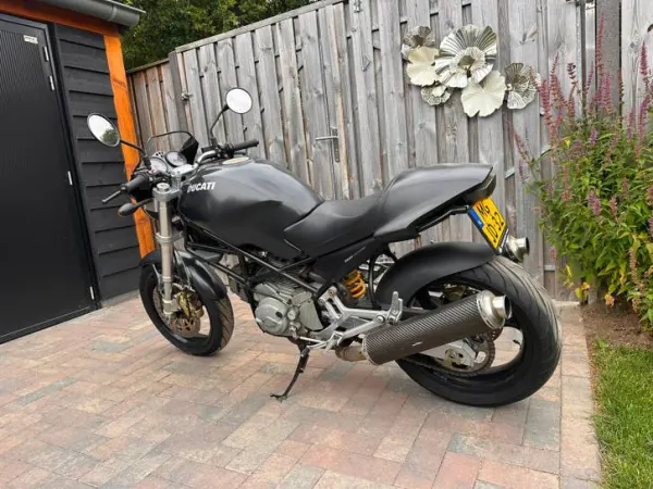 2002 Ducati Monster 620 Dark | 30.447 km | Zeer Nette Staat - Bieden (1/1)