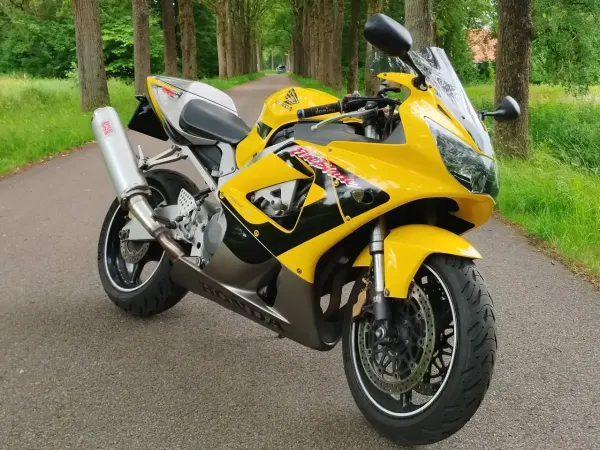 2000 Honda CBR 900 - €2,800 (1/1)