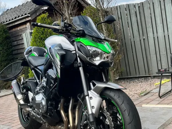 Bouwjaar onbekend Kawasaki Z 900 - € 7.350 · Bieden (1/1)