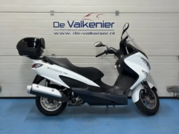 2015 Suzuki AN 200 ABS Burgman - € 2.990 (1/1)