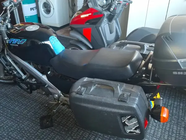 1995 Honda NTV 650 - € 2.400 (1/1)