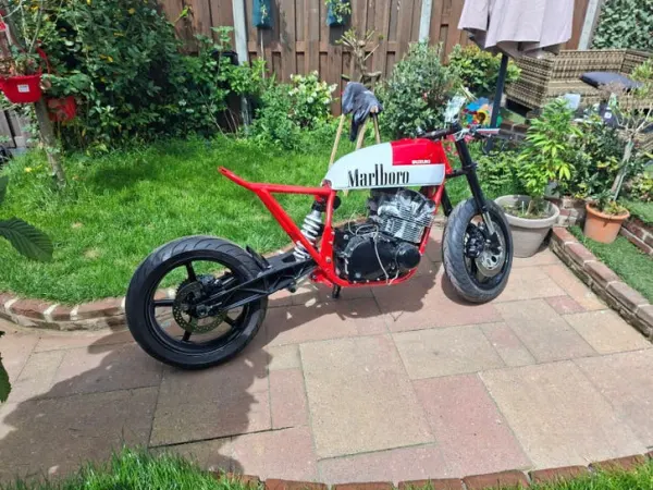 Year unknown Suzuki GS 750 met GS 1000 Motorblok Blauw Kent + Extra Ondr - €1,750 (1/1)