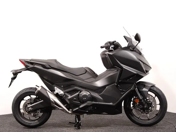 2026 Honda Forza 750 - € 13.990 (1/1)