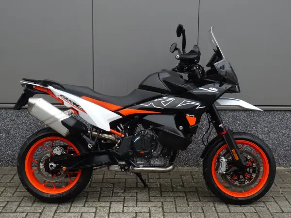 2023 KTM 890 SMT - €10,945 (1/1)