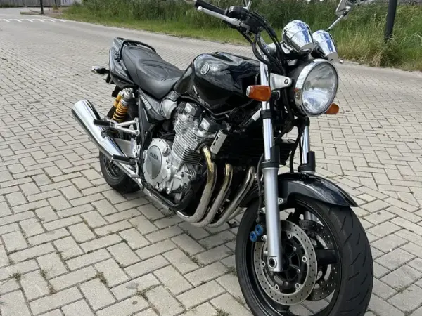 2004 Yamaha XJR 1300 - € 4.450 (1/1)