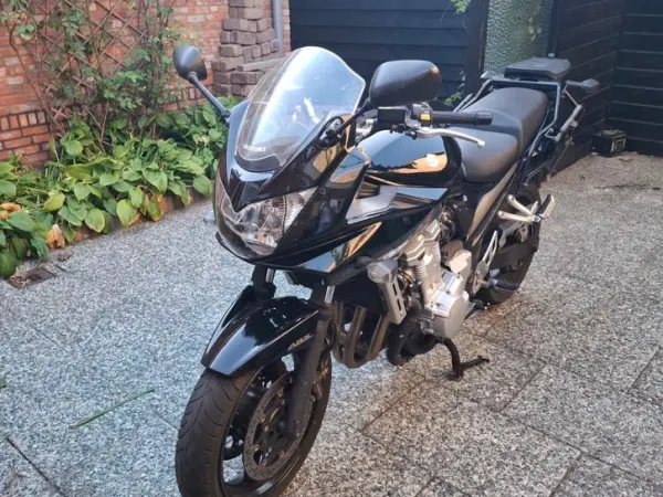 2008 Suzuki Bandit 650 - € 2.500 · Bieden (1/1)