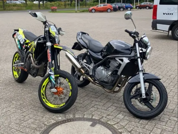 2006 Kawasaki ER-5: Ideaal Voor A2 Rijbewijs - Bieden (1/1)