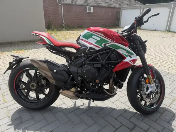 2023 MV Agusta Dragster - €18,490 · Bidding (1/1)