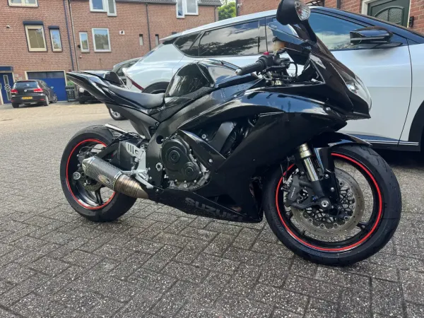 2008 Suzuki GSX-R 600 - € 4.750 (1/1)