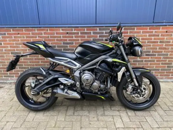 2021 Triumph Street Triple 765 RS - € 8.000 (1/1)