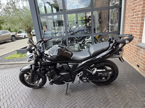 2013 Suzuki GSF 650 - € 4.250 · Bieden (1/1)