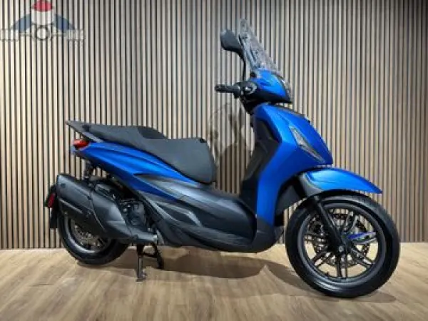 2025 Piaggio Beverly 400 S - €6,250 (1/1)