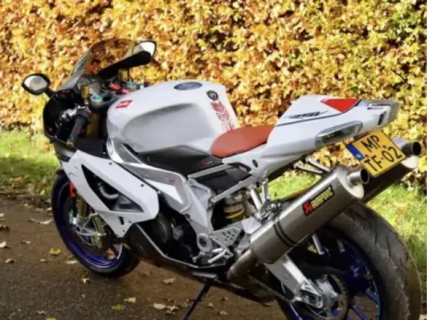 2009 Aprilia RSV 1000 R - €5,500 (1/1)