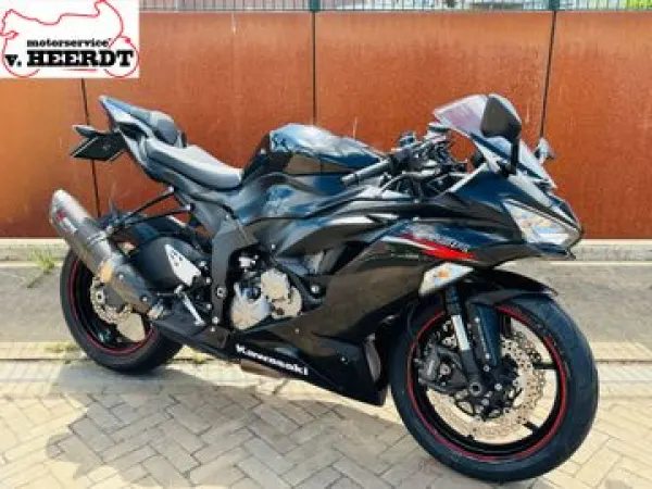 2020 Kawasaki ZX 6R - € 11.150 (1/1)