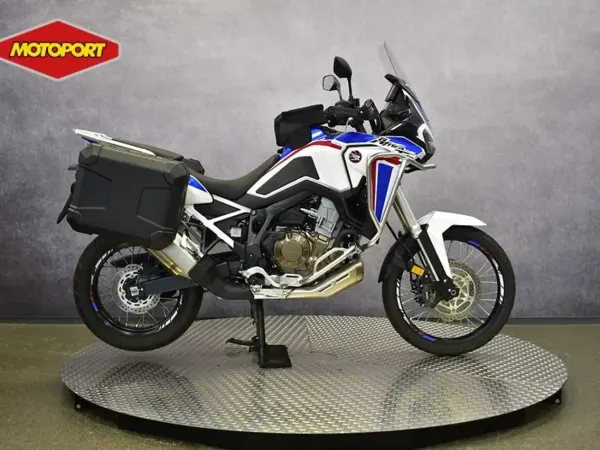 2021 Honda CRF 1100 - €15,999 (1/1)