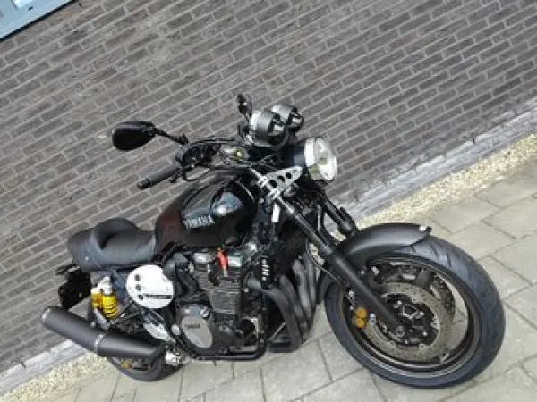 2016 Yamaha XJR 1300 - € 7.950 (1/1)