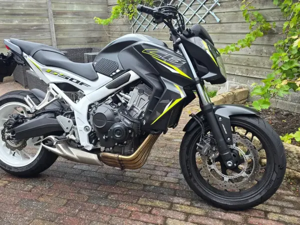 2016 Honda CB 650 - € 5.999 (1/1)