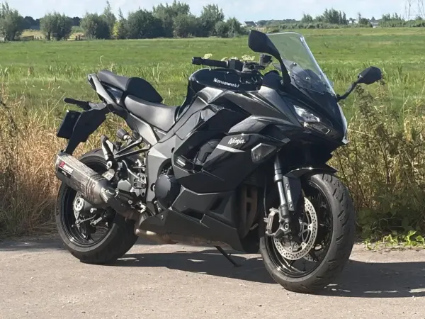 2021 Kawasaki Ninja 1000SX - €9,250 · Bidding (1/1)