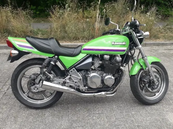 1991 Kawasaki Zephyr 550 - € 3.450 · Bieden (1/1)