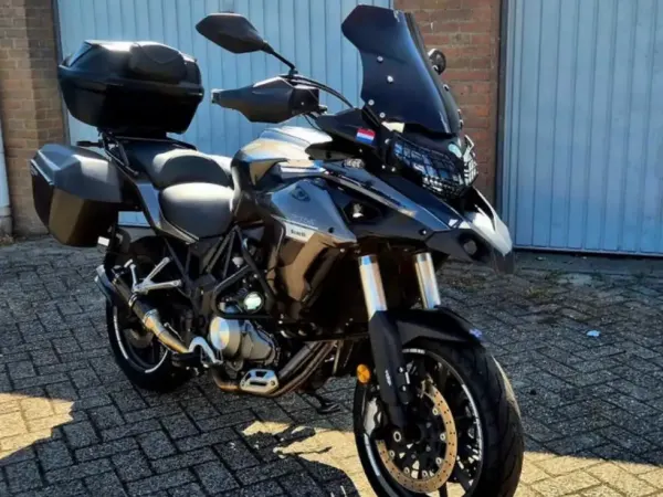 2019 Benelli TRK 502 - € 4.000 · Bieden (1/1)