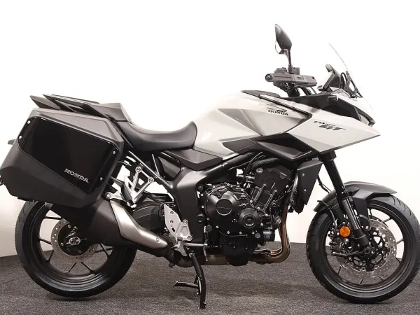 2026 Honda CB 1000 - € 16.699 (1/1)