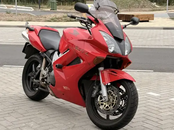 2002 Honda VFR 800 - € 1.999 (1/1)