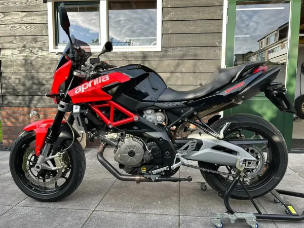 2010 Aprilia Shiver 750 - € 3.150 (1/1)