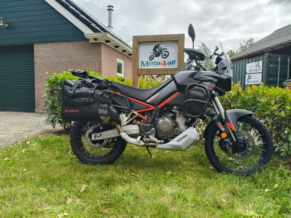 2024 Aprilia Tuareg 660 – 2024 – 16.000 km – Zeer Compleet - €10,799 (1/1)