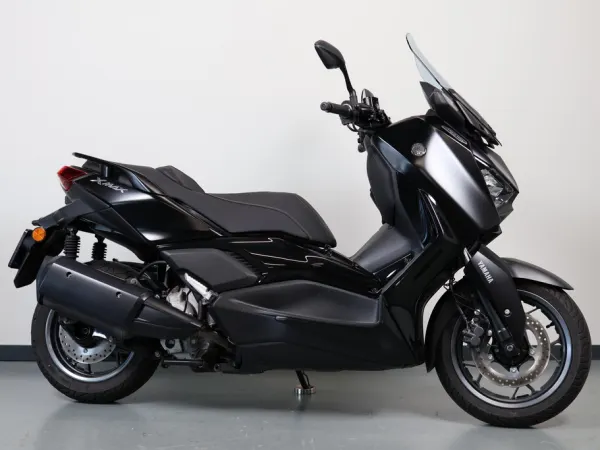 2023 Yamaha X Max 300 Tech Max - € 6.490 (1/1)