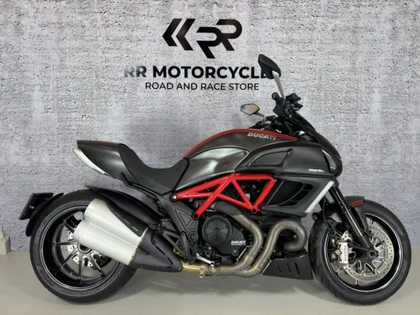 2012 Ducati Ducati Diavel Carbon Abs - €11,450 (1/1)