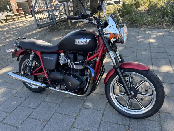 2014 Triumph Bonneville T 100 - € 5.999 (1/1)