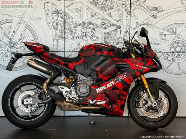 2026 Ducati Panigale V2 FB63 - €26,590 (1/1)