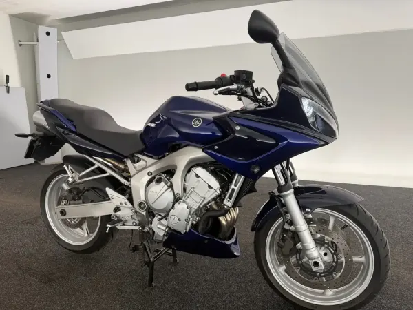 2005 Yamaha FZ 6 - € 3.300 · Bieden (1/1)
