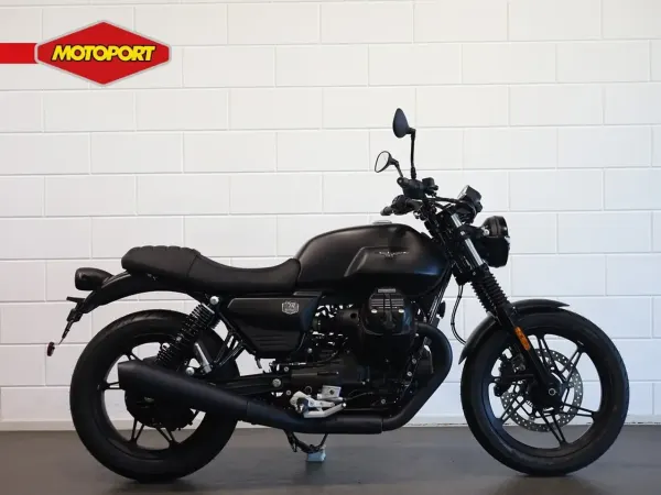 2026 Moto Guzzi V 7 - €10,990 (1/1)