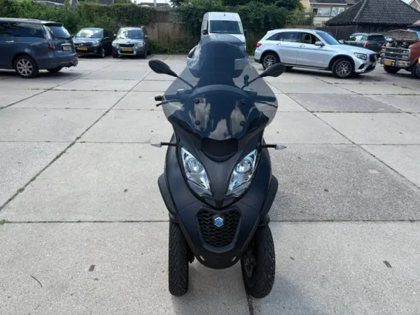 Year unknown Piaggio MP3 500 - €7,750 (1/1)
