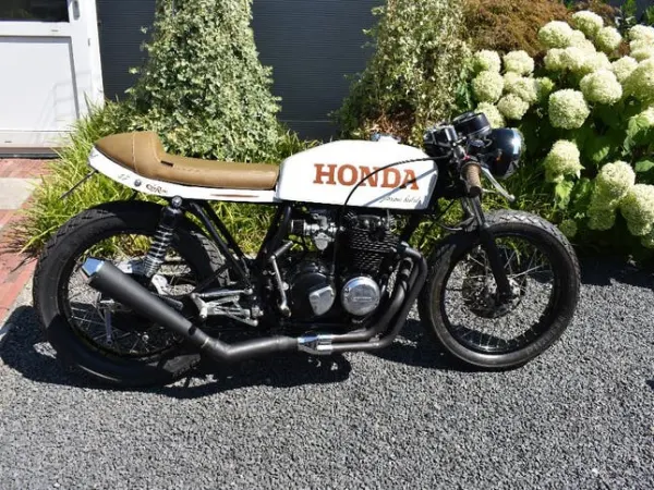 1978 Honda CB 400 - € 3.950 · Bieden (1/1)