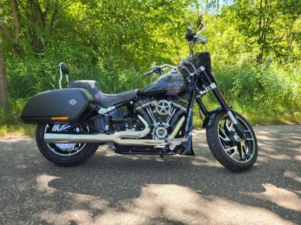 2022 Harley-Davidson Sport Glide - € 20.500 · Bieden (1/1)