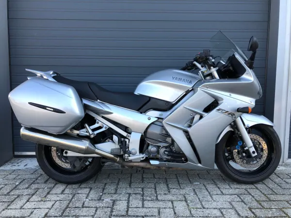 2002 Yamaha FJR 1300 - €2,950 (1/1)