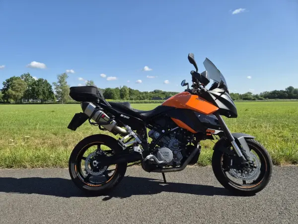 2012 KTM 990 Supermoto - € 6.199 (1/1)