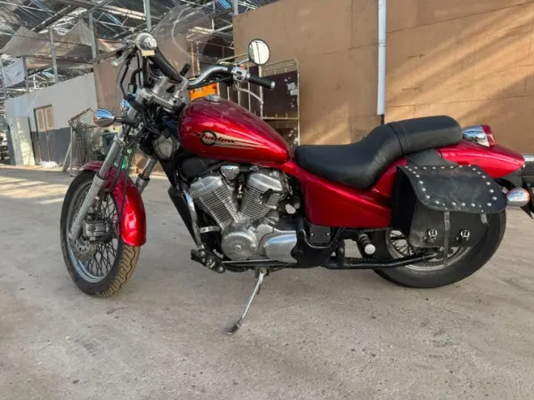 1999 Honda Shadow 600 - € 1.000 · Bieden (1/1)