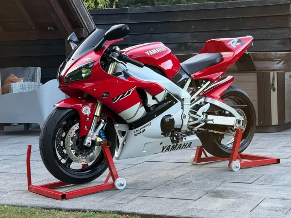 1999 Yamaha YZF-R1 - € 3.750 (1/1)