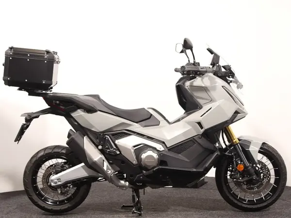 2025 Honda X-ADV - € 14.990 (1/1)