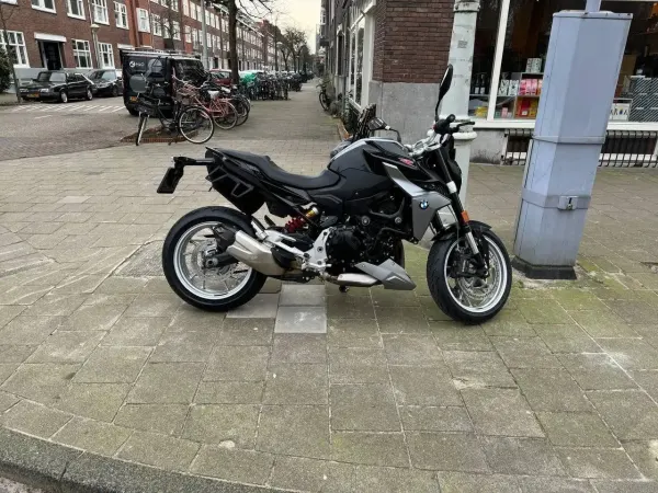 2020 BMW F 900 R - €7,299 (1/1)