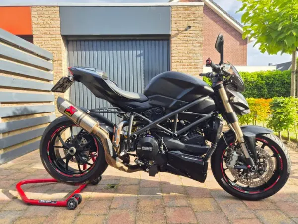 2013 Ducati Streetfighter 848 - € 9.250 (1/1)
