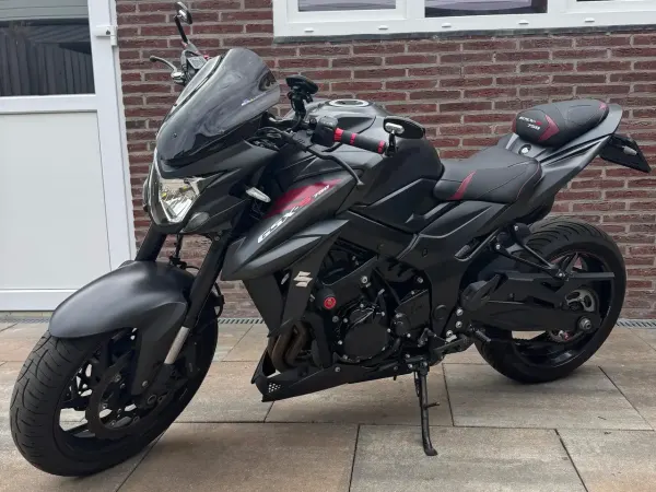 2017 Suzuki GSX-S 750 - € 7.500 (1/1)