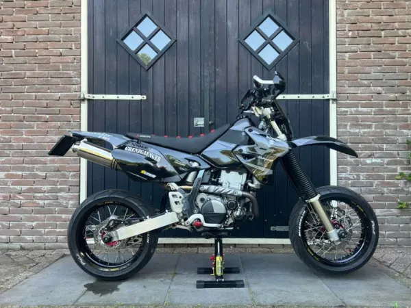 2005 Suzuki DR-Z 400 - €5,500 (1/1)